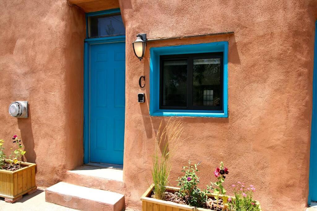 Closson Getaway - Courtyard - Railyard And Plaza Santa Fe Exterior photo